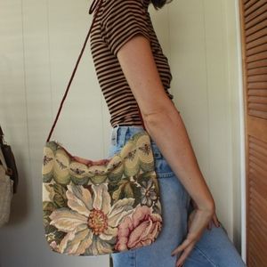 Incredible Carpet Bag Spring Purse with Flowers and Bees!